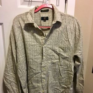 Linen unisex collared shirt, medium button up.